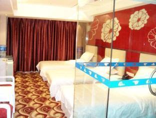 Clear Water Blue Sky Hotel คุนหมิง ภายนอก รูปภาพ